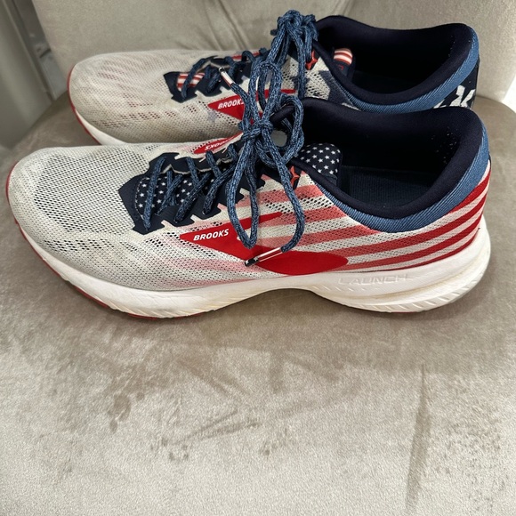 Brooks Launch 6 Tennis Shoes American Flag Women’s 9.5 Patriotic Red White Blue - Picture 1 of 7